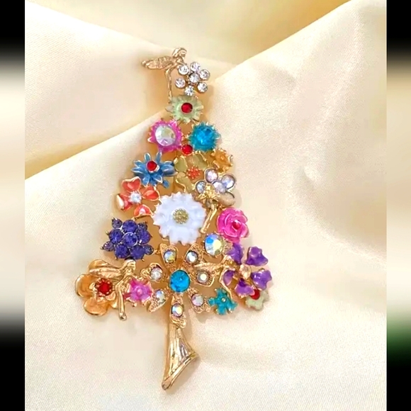 Fashion Jewelry Jewelry - FAIRY GARDEN TREE BROOCH WHIMSY AND BEAUTY